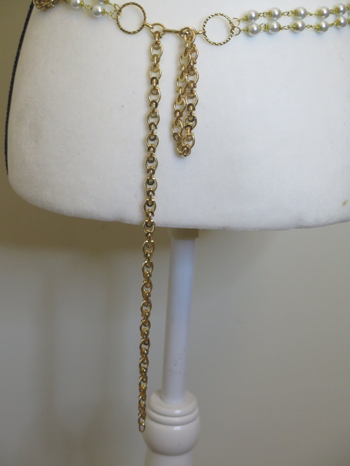 back of Pearl double wired belt