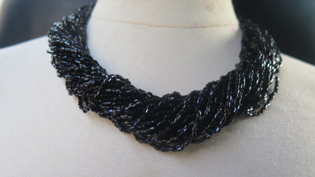 back seed beads multilayer