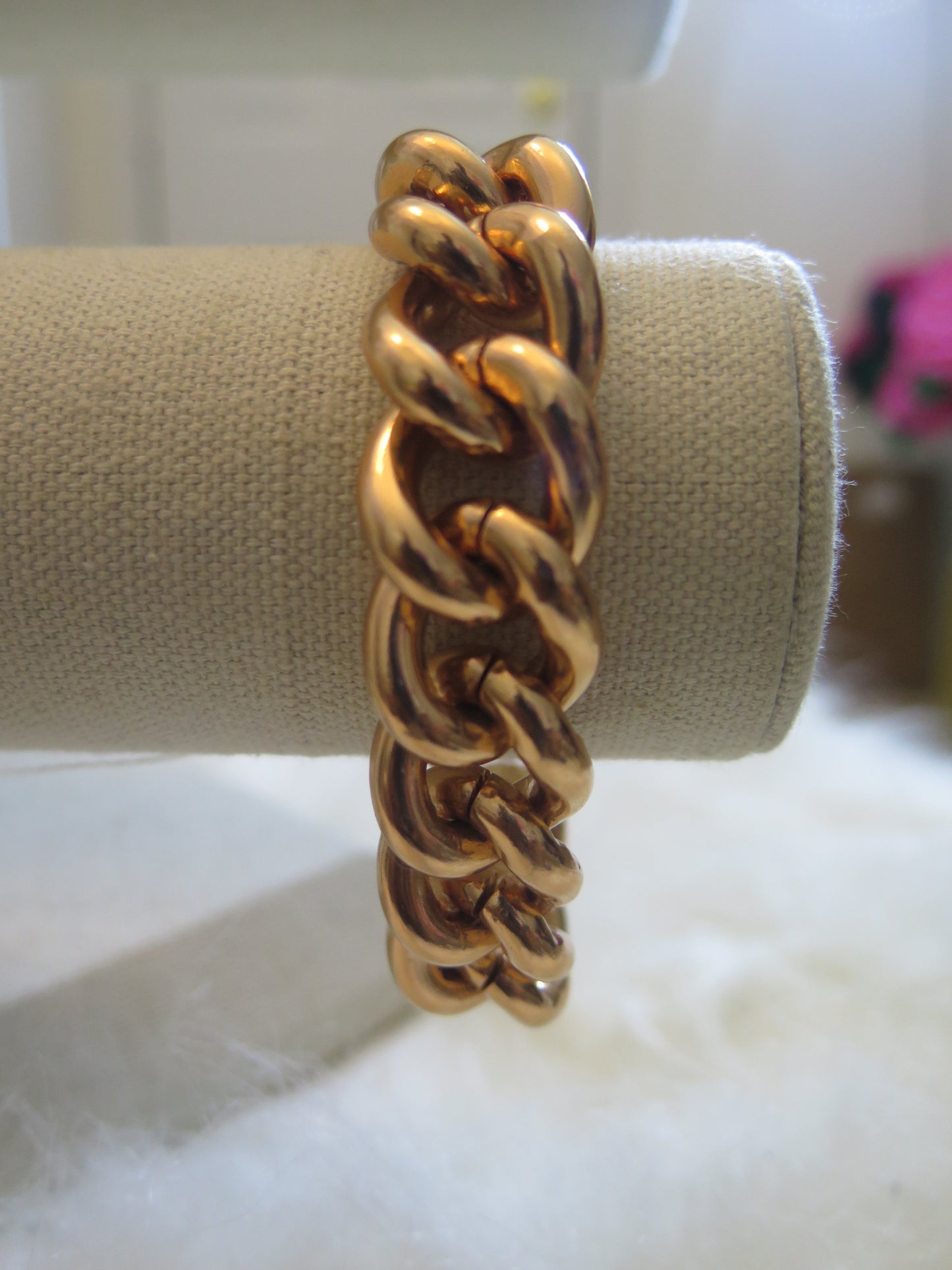 Gold chunky bracelet