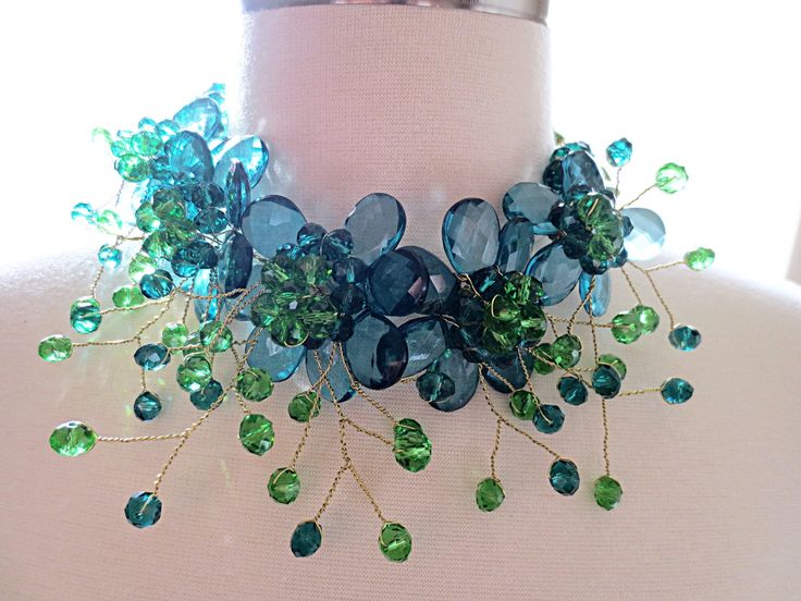 Green Flower Twist necklace
