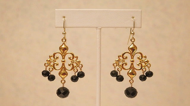 Black Vintage-Inspired Earring /Chandelier Earring/ Luxury Earrings / For Women