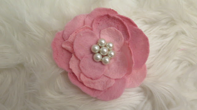 Pink Felt Flower Brooch/ Pink Flower Brooch/ Pink Brooch