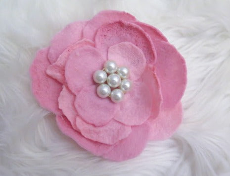 Pink Felt Flower Brooch/ Pink Flower Brooch/ Pink Brooch