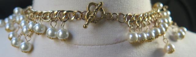 Pearl Cluster Gold Necklace/ Pearl Grape Inspired Necklace/ Pearl Gold Necklace