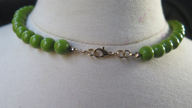 Olive Green Necklace with Leaf Pendant/ Green Olive Necklace/ Green Sparkling Leaf Pendant