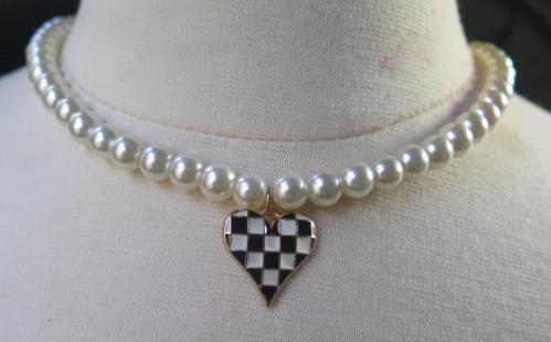 Black White Heart Pendant Pearl String Necklace/ Pearl Chocker Necklace/ Black White Checker Pendant Pearl Necklace/ Pearl Necklace