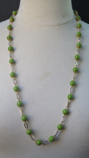 Lemon Green Jewelry Set/ Green Necklace and Earring Set/ Green Jewelry Set/ Lemon Green Necklace and Matching Earring Set,