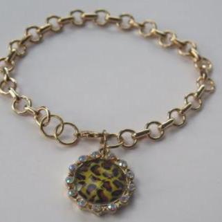 Animal Print Charm on Gold Bracelet/ Gold Bracelet/ Animap Print Charm Bracelet