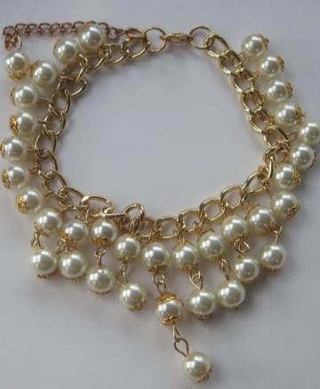 Pearl Cluster Bracelet/ Grape - Inspired Bracelet/ Pearl Bracelet