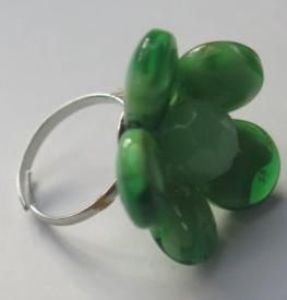 Green Flower Ring/ Green Ring/ Flower Ring