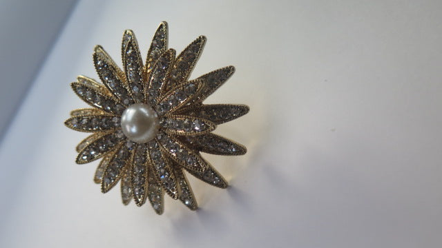 Rhinestones Sunburst Extra Large beads/ Rhinestone Ring/Extra-Large Sparkling Rhinestone Sunburst Ring./ Extra Large Ring