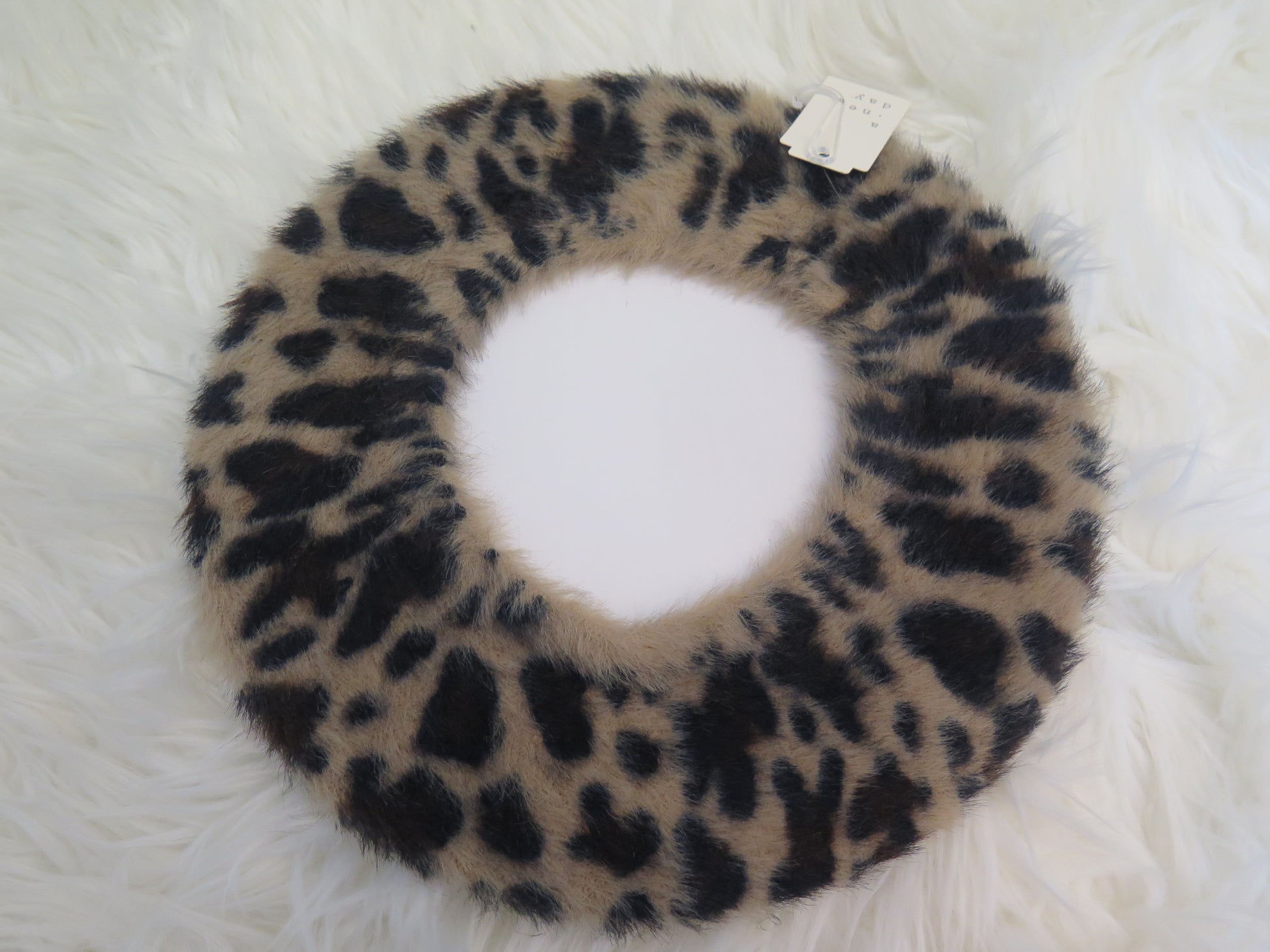 Anmal  Print Beret, leopard print Beret by Nesy