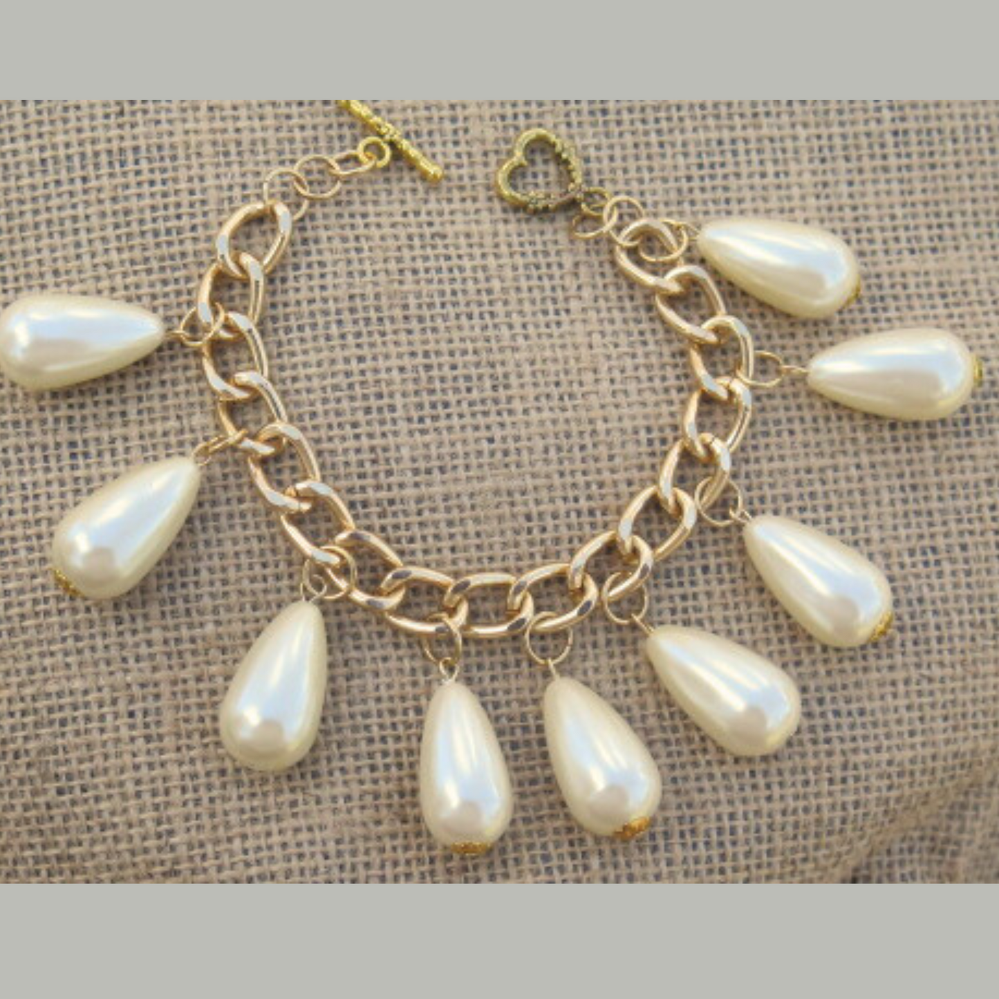 Pearl Charm Bracelet/ Pearl Bracelet/ Bracelet for Women/ Pearl Bracelet.