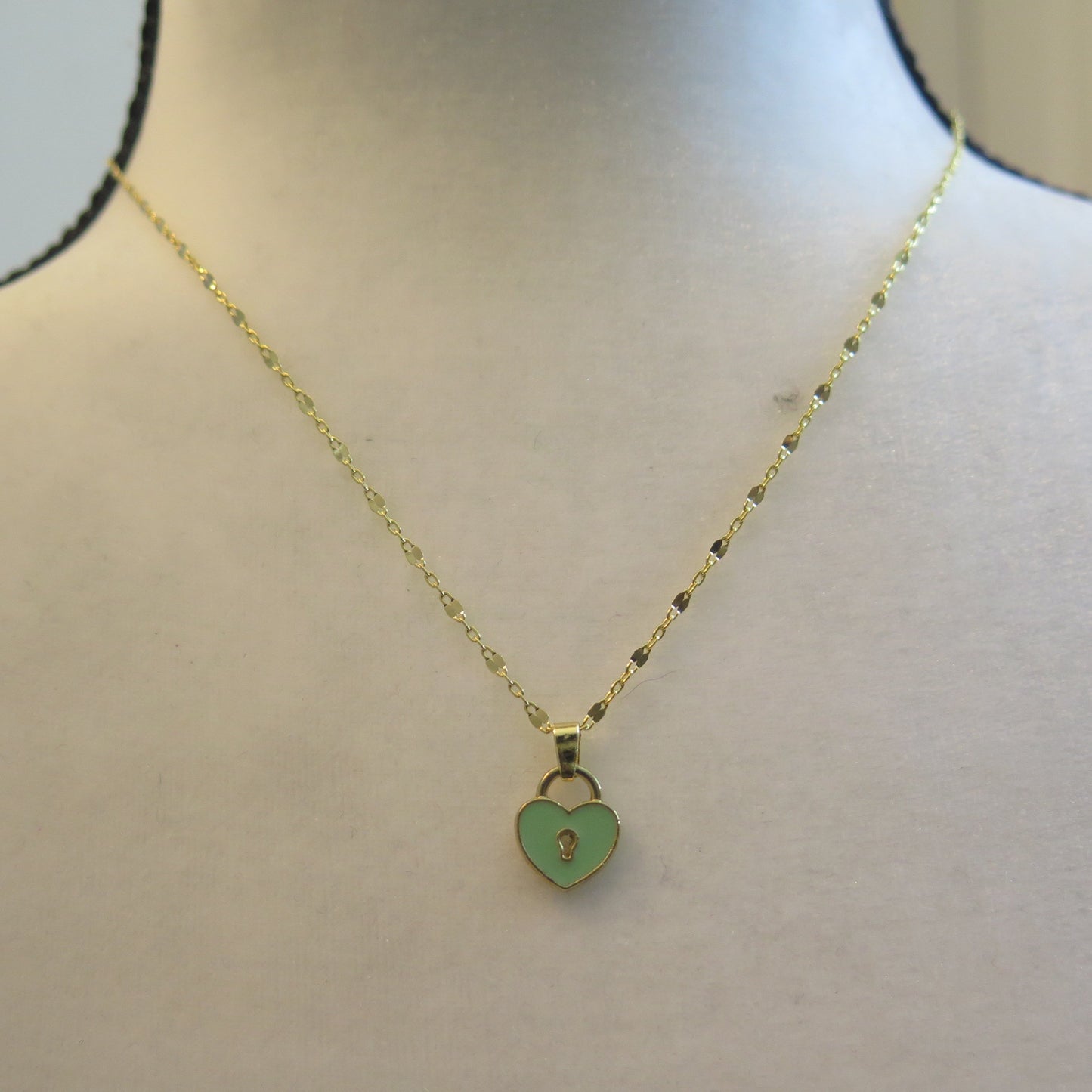 green Lock pendant