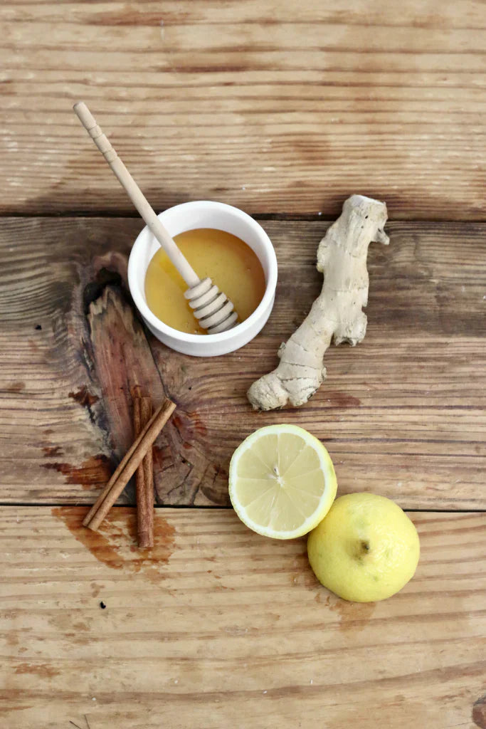 Homemade Honey–Ginger Cough Syrup