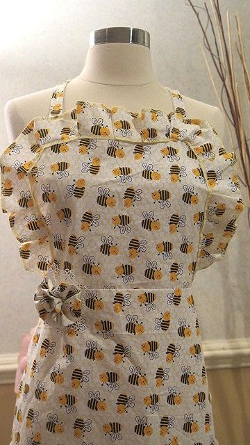 Bee print cooking and baking kitchen apron for women