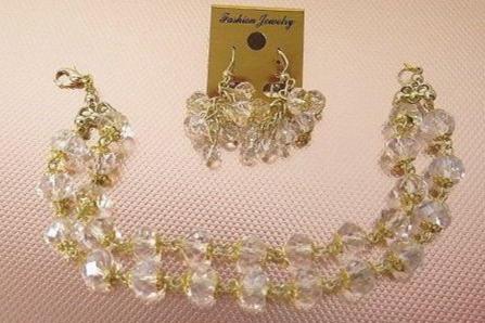 Clear Jewelry Set