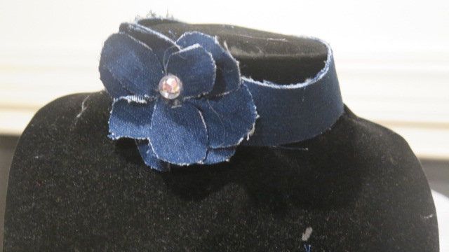 Denim flower choker necklace for women