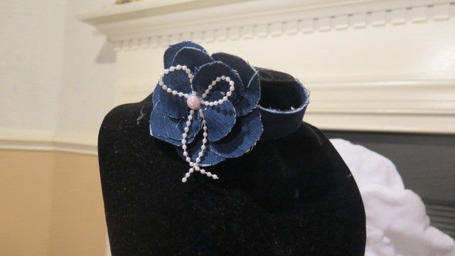 Denim flower choker necklace with pearl bow detail for women