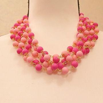 Fuchsia pink layered beads necklace