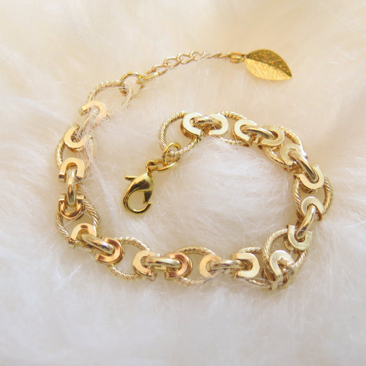 Gold sparkling rhinestone link bracelet for women