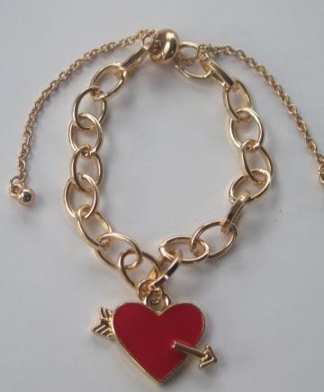 Gold Piull Bracelet