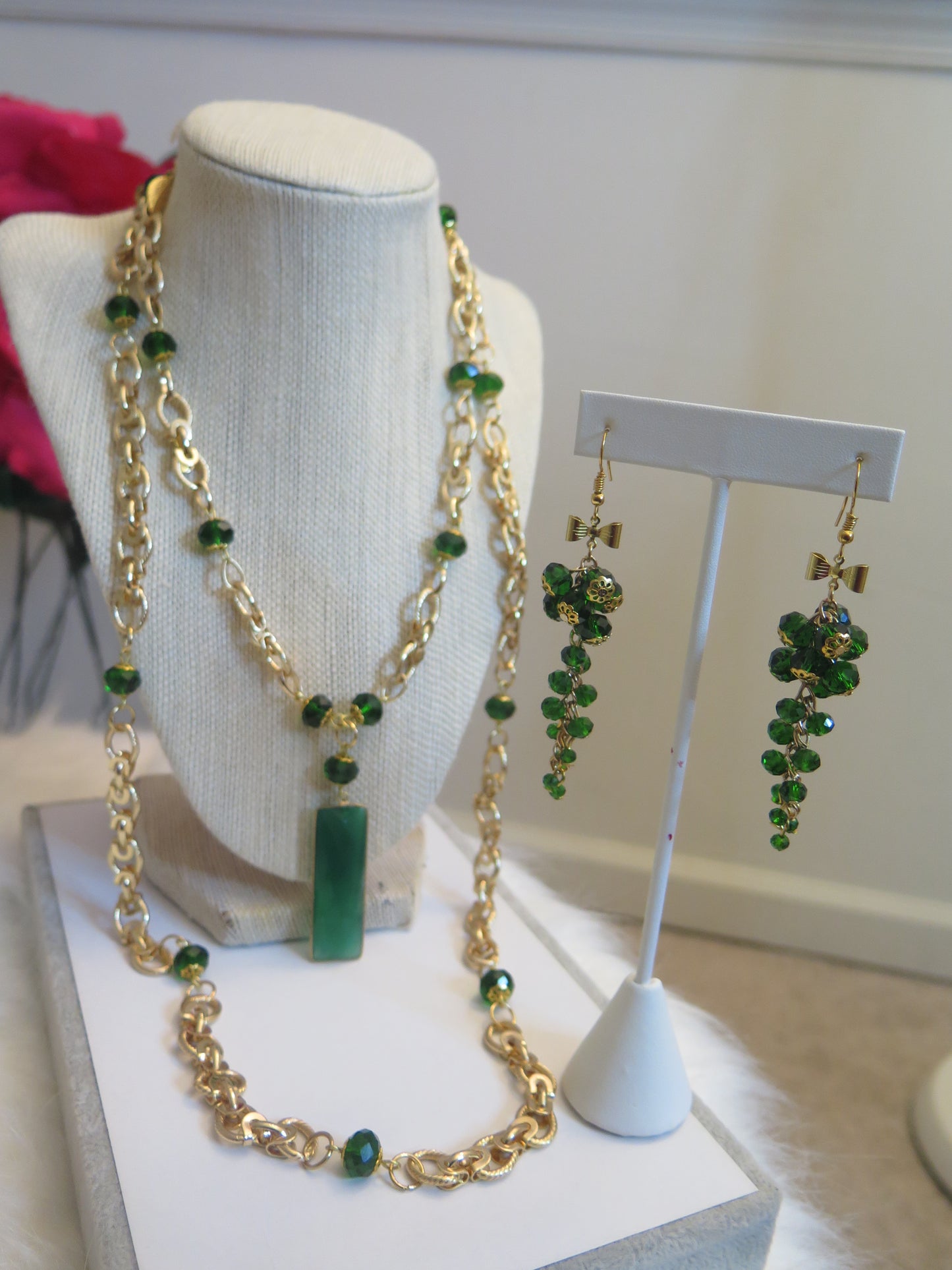 Green Gold jewelry set for special event
