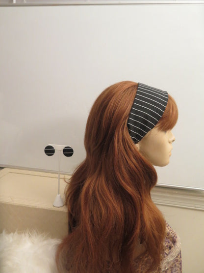 Headband and earring: black white stripe