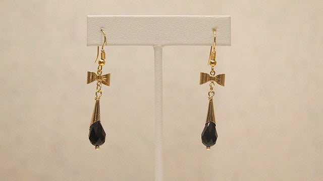 Handmade Black earring For professional Women/ Handmade earring for Women