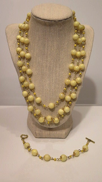 Yellow wire wrap necklace and bracelet jewelry set for women