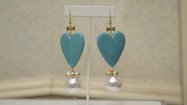 Heart-shape Turquoise Handmade Earring/ Designer earring for women