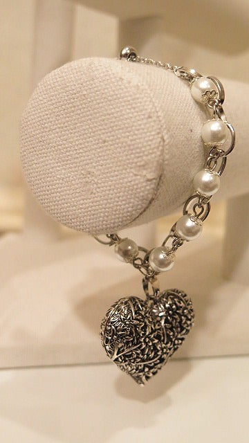 Pearl Silver Bracelet/ Wired Pearl Bracelet/Handmade Pearl bracelet