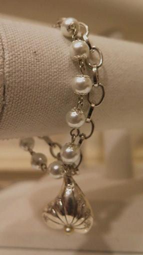 Silver Pearl Bracelet/ Pearl Bracelet/ Silver Bracelet