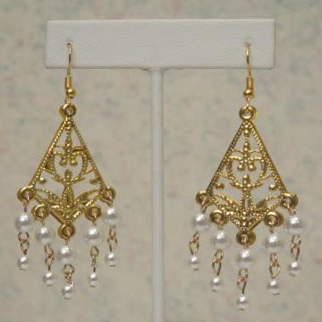 Red Chandelier Earring/ Victorian-Inspired Earring/White Earring/ Pearl Vintage Earring/ Pearl Victorian earring