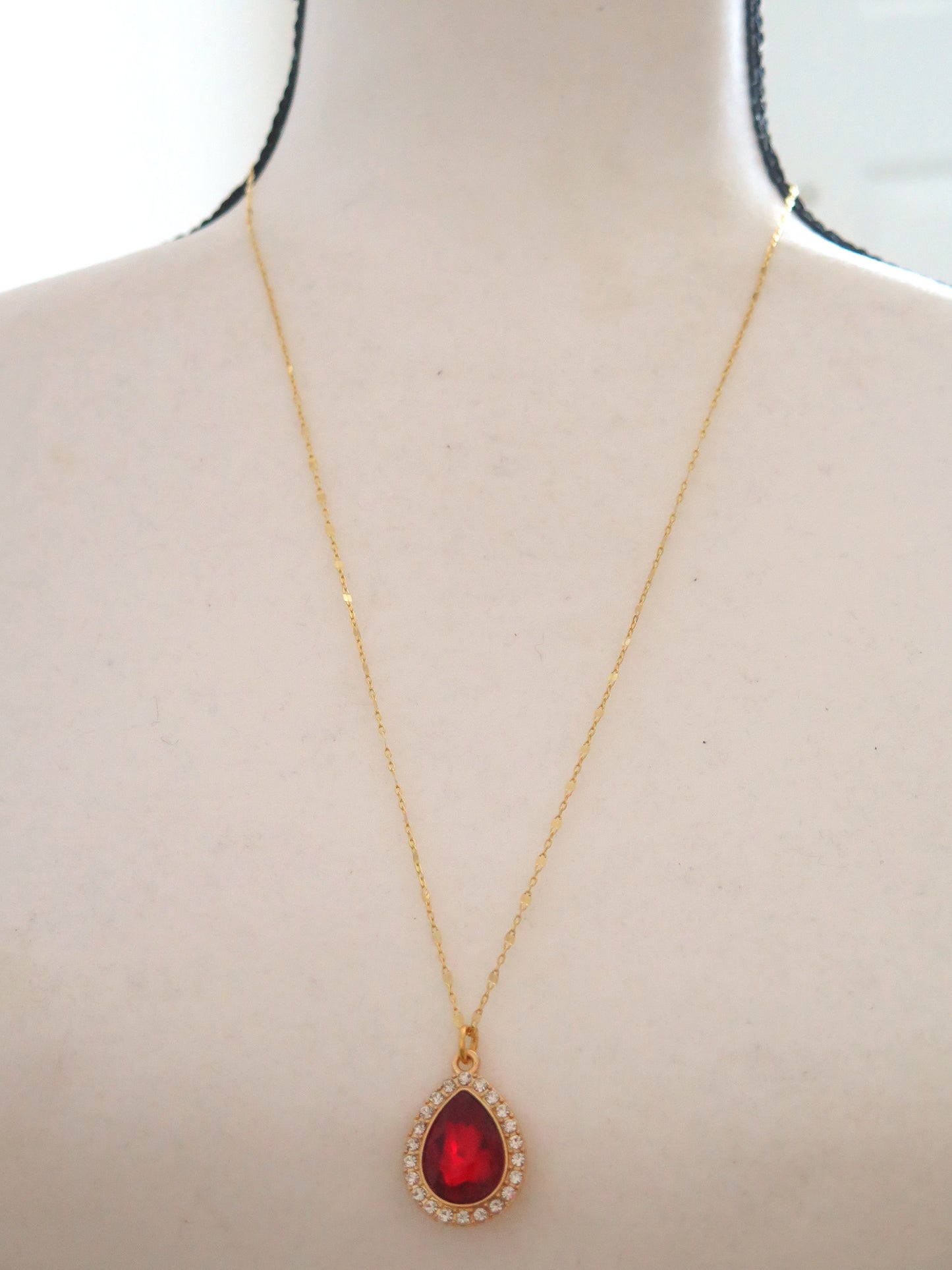 Red Pendant Gold Necklace/ Gold Necklace. Gold Necklace with Sparkling Red Pendant