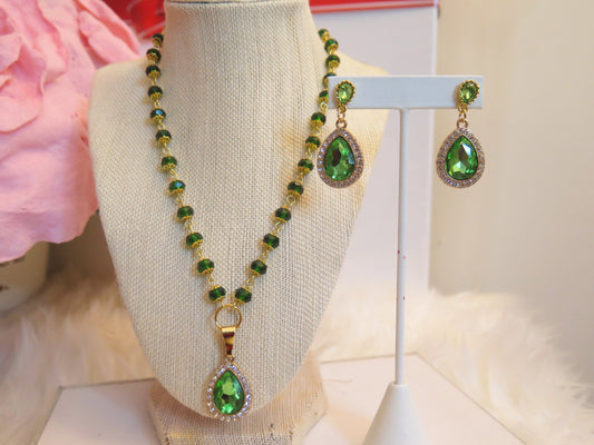 Green Jewelry Set
