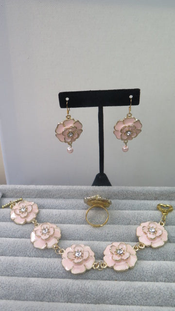 Pink Flower Jewelry Set: Necklace Earring Bracelet and Ring/ Pink Jewelry Set/ Pink Jewelry