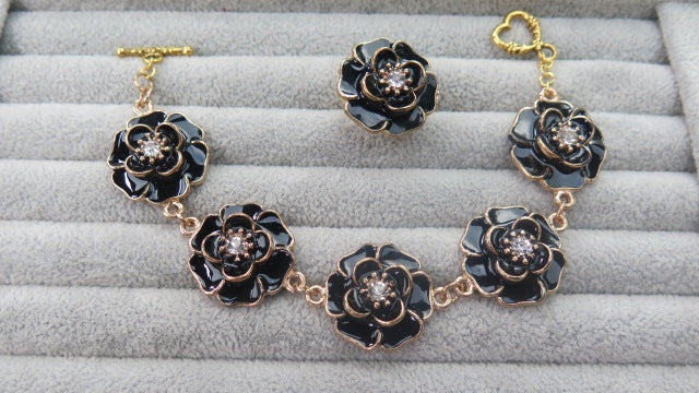 Black Flower Jewelry Set/ Black Flower Jewelry Set: Necklace,Bracelet,Earring and Ring