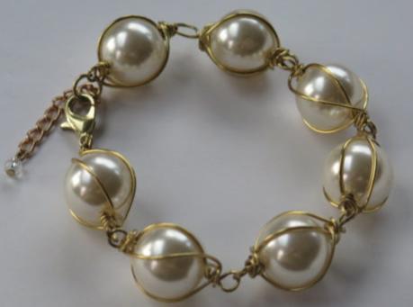 Pearl Wire Wrap Bracelet/ Pearl Bracelet/ Wire Wrap Gold Bracelet