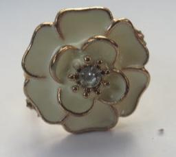 White Flower Ring/Large  White Flower Ring/ Flower Ring/ White Ring