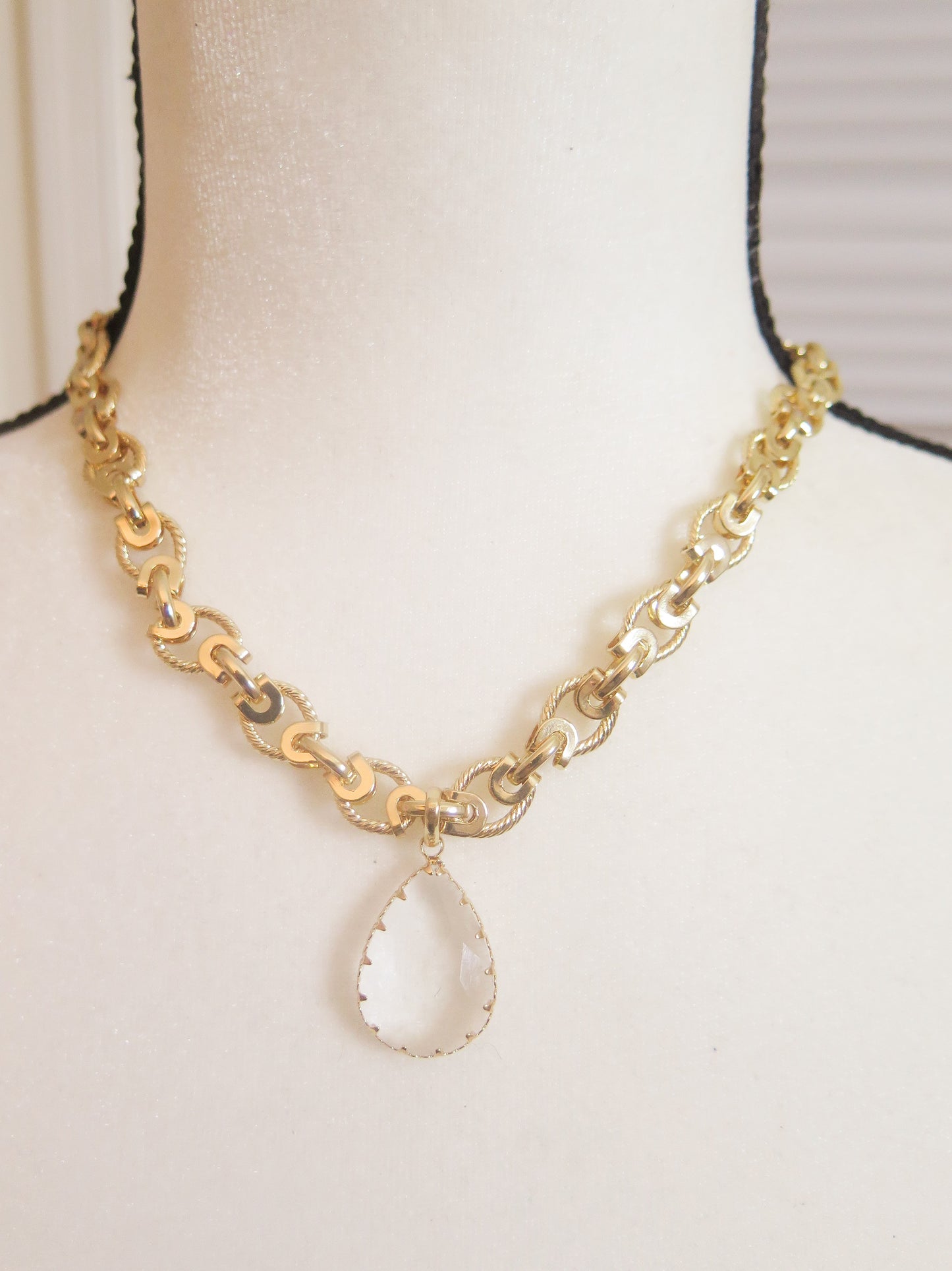 Necklace with clear pendant