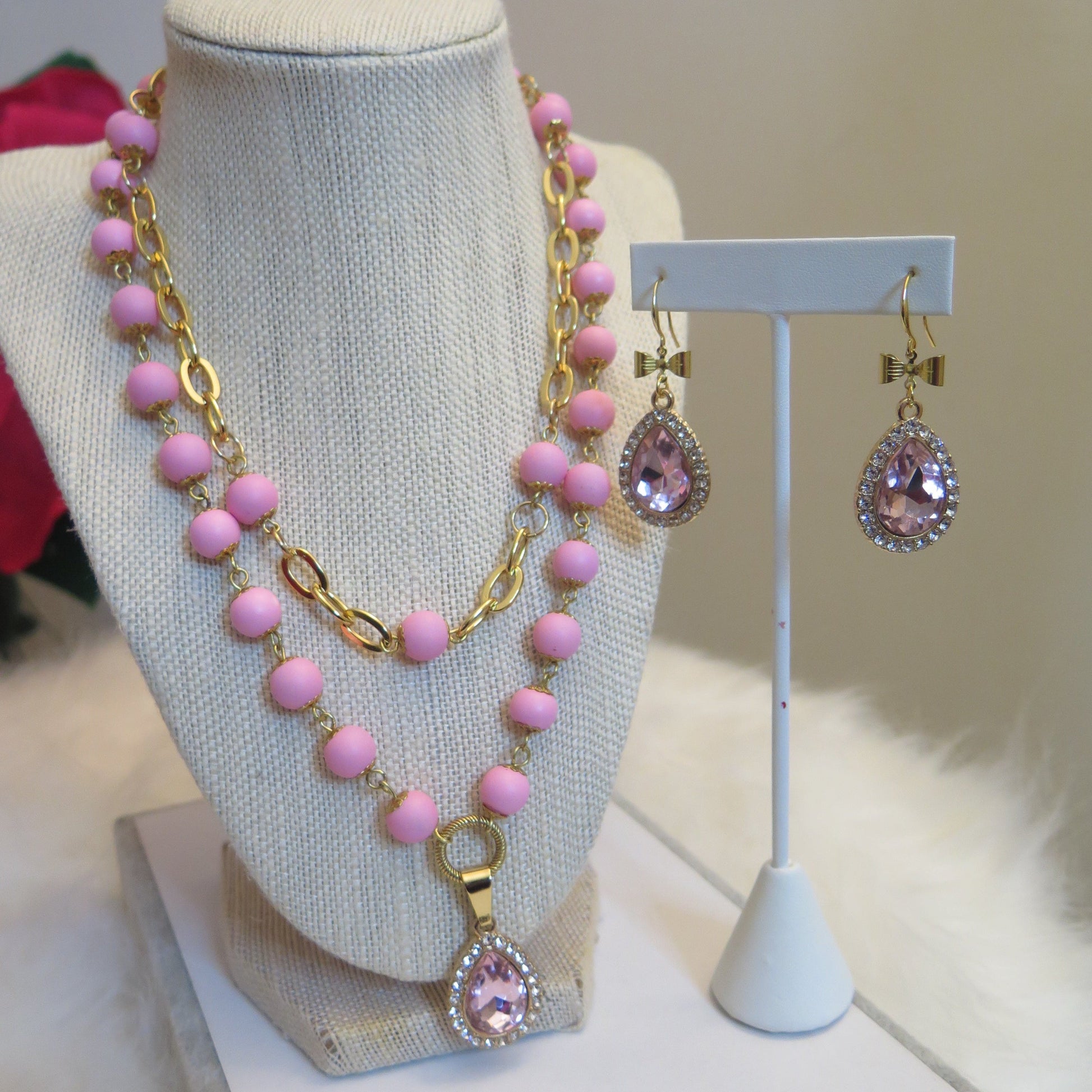 pink jewelry set