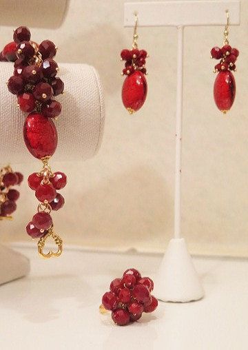 Red Cluster Jewelry Set