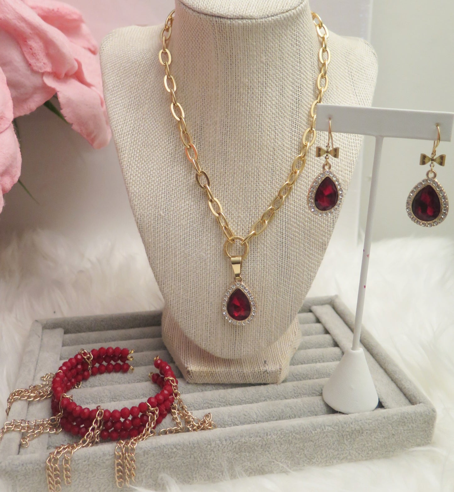 red jewelry set for special events