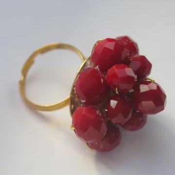 Red grape inspired cluster beaded ring for women