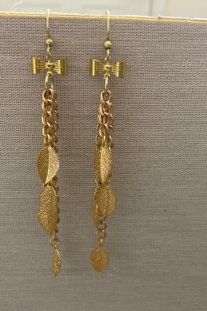 Sassy Leaf Earrings/ Long Sassy Leaf Earring/ Leaf Fringes Earring/ Leaf Earring/ Summer Leaf Earring