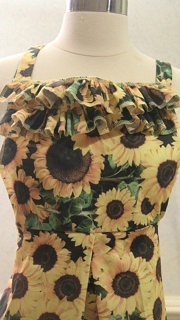 Sunflower print cooking and baking kitchen apron for women