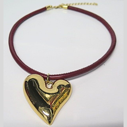 Burgundy Leather Cord Necklace with Gold Puffy Heart Pendant, Statement Heart Choker, Y2K Mob Wife Aesthetic Jewelry, Dark Romance Layering Necklace, Gift for Her