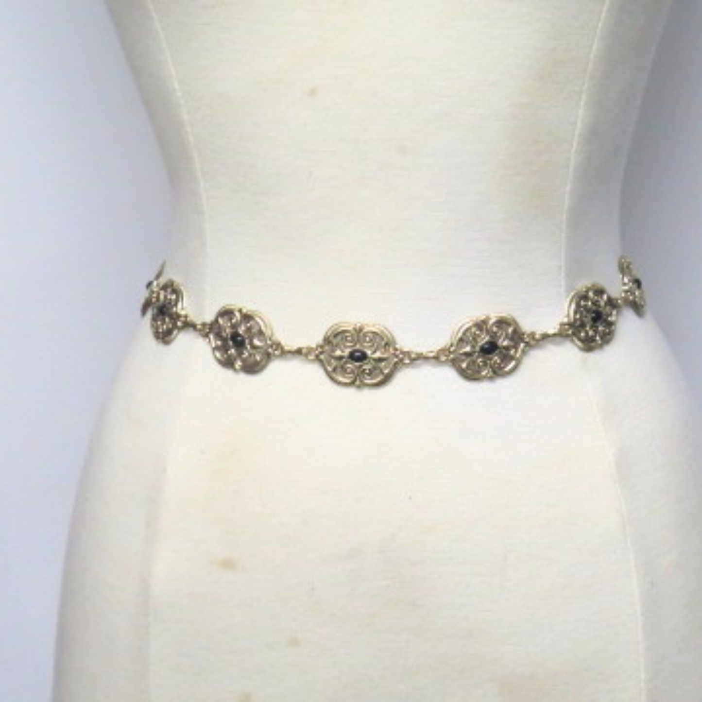 Gold Tone Filigree Medallion Chain Belt Black Stone Adjustable Waist Belt