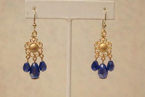 blue vintage earring